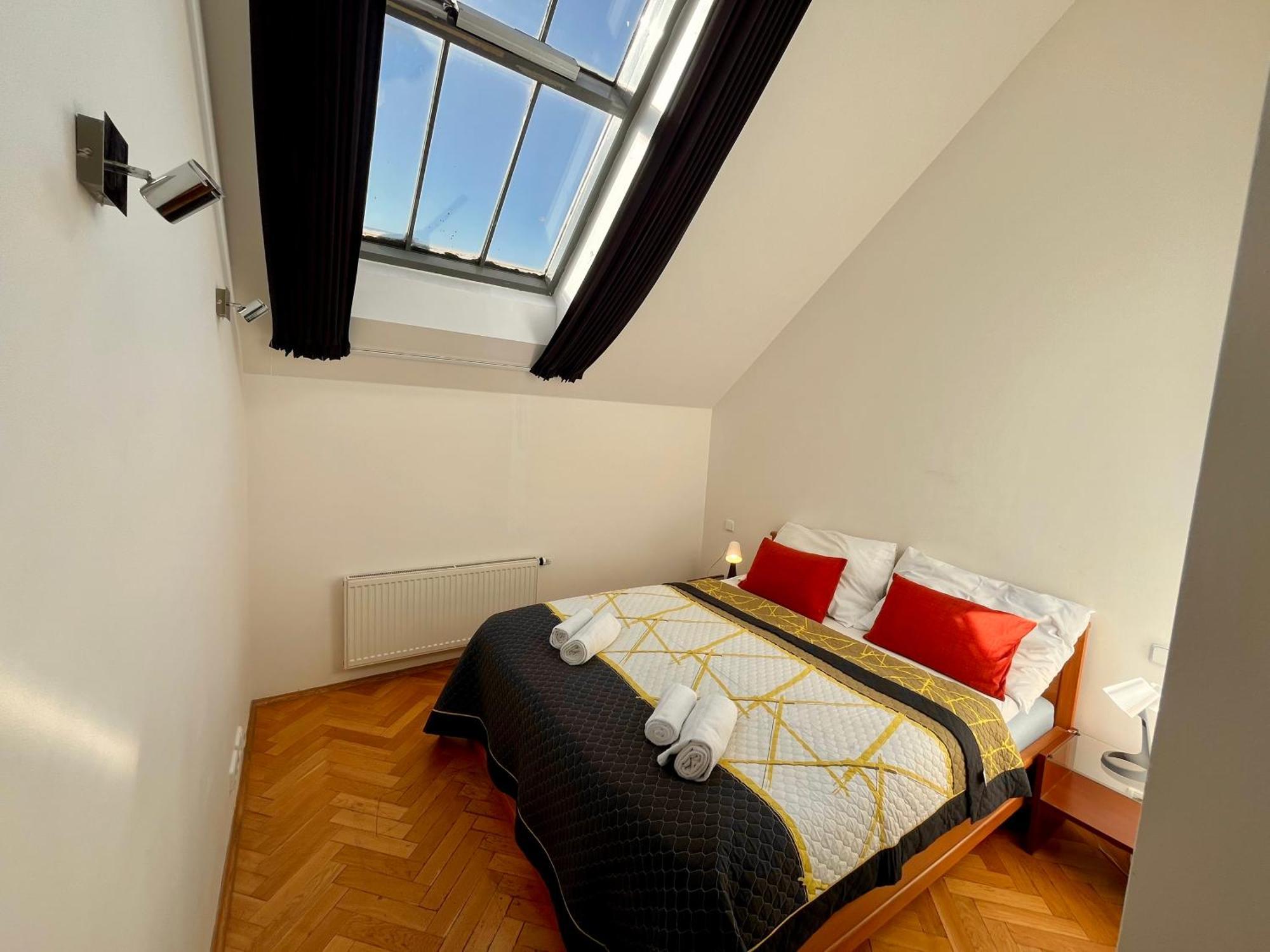 Riverbridge Apartments Praag Buitenkant foto
